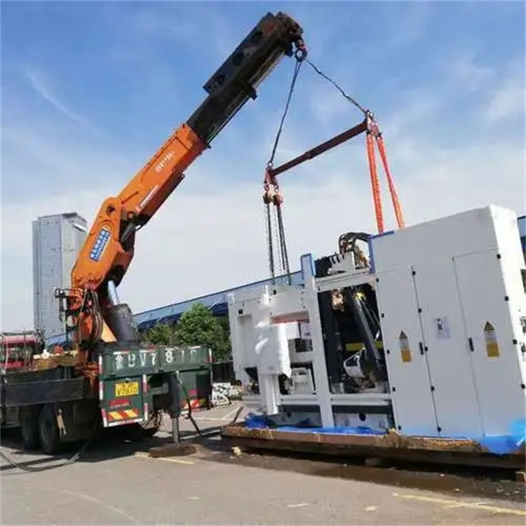 原阳附近小吊车联系方式|8-16吨|本地及时服务